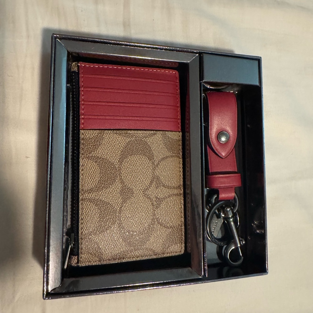 Coach Brown Signature Canvas Card Case with Red Leather Key Fob - Picture 3 of 3
